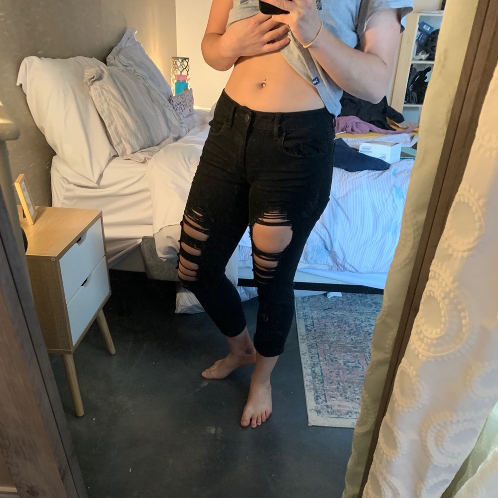 Black American Eagle jeans